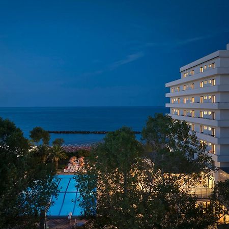 Montesilvano Marina Serena Majestic Residence מראה חיצוני תמונה