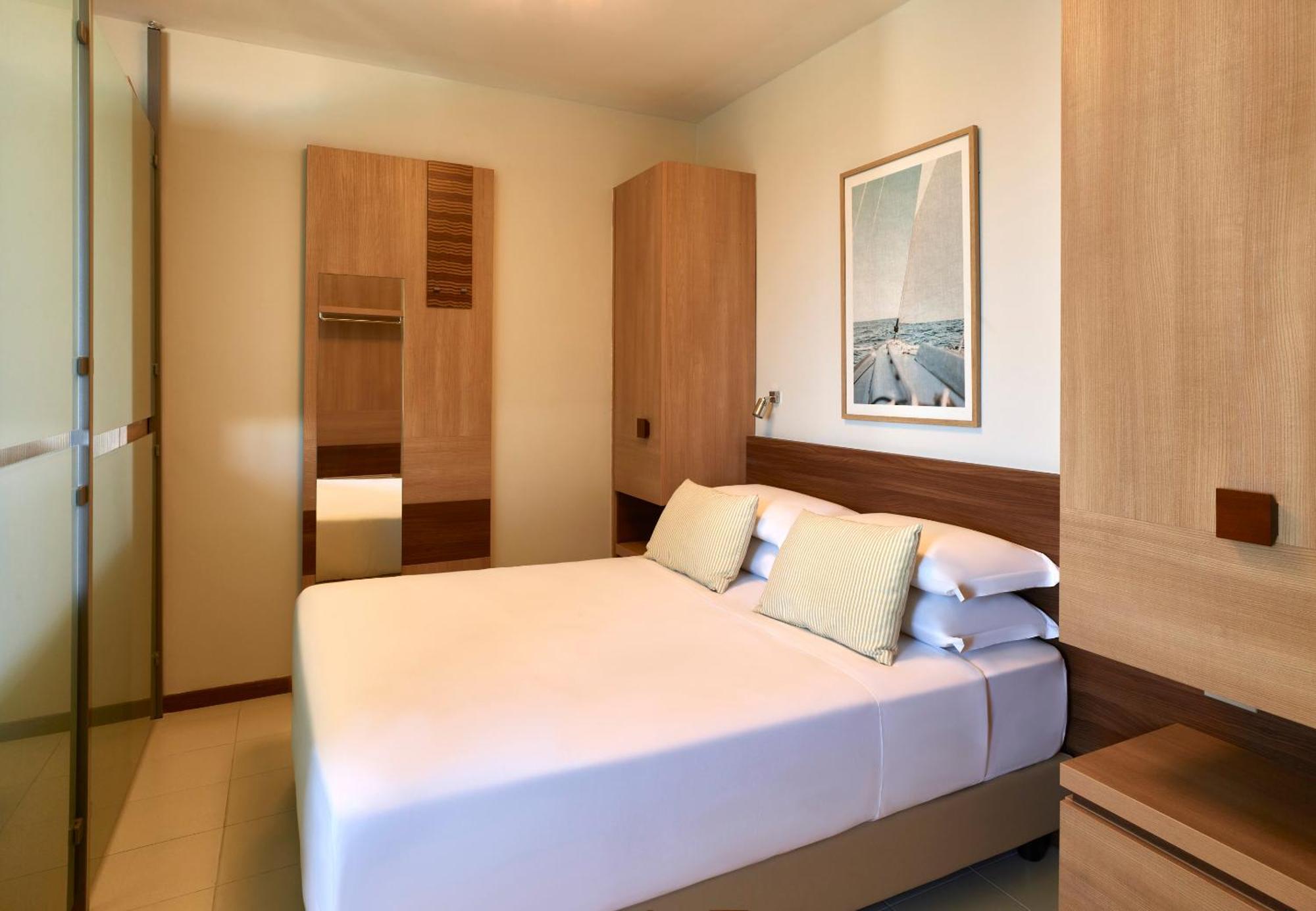 Montesilvano Marina Serena Majestic Residence חדר תמונה