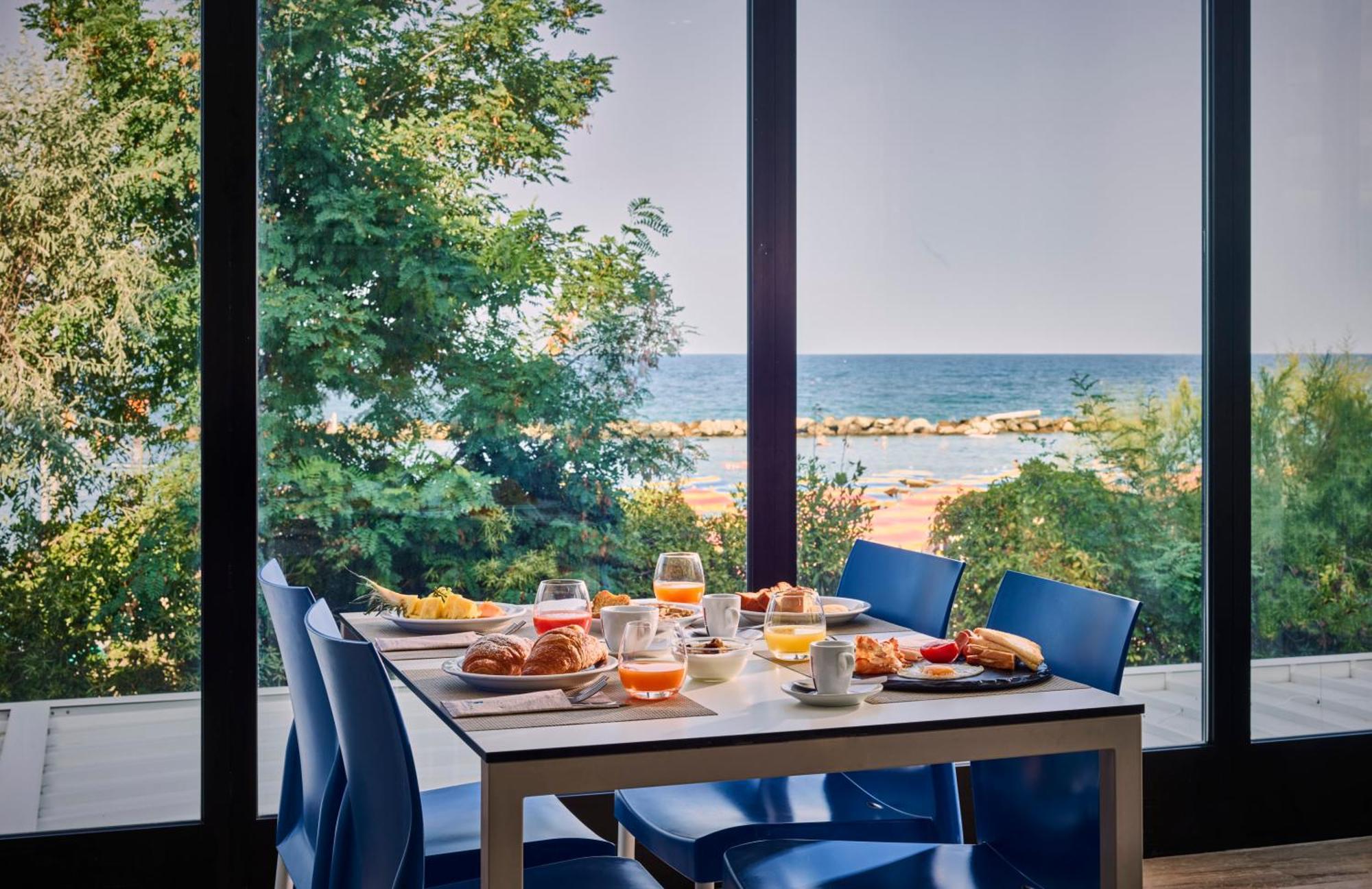 Montesilvano Marina Serena Majestic Residence מראה חיצוני תמונה