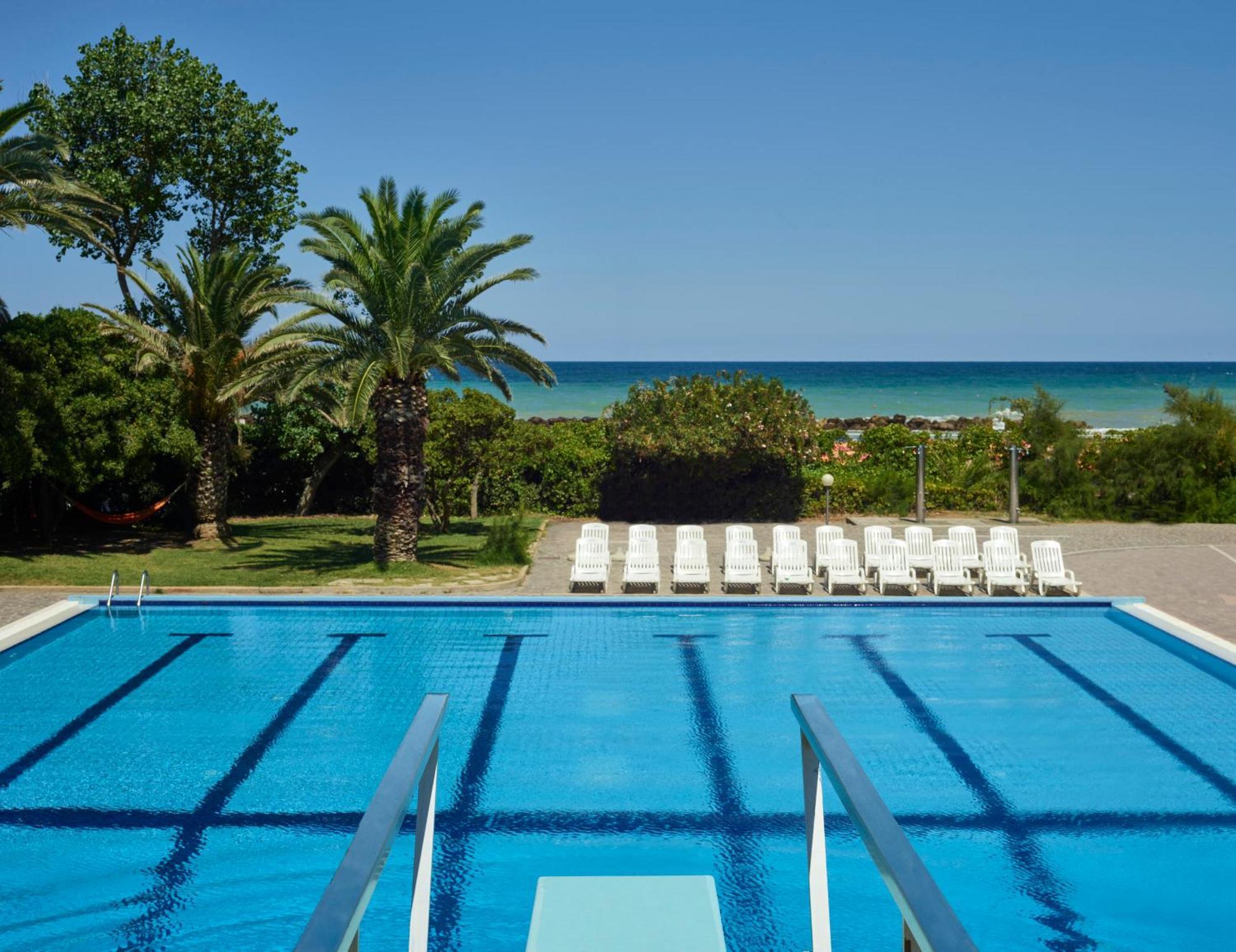 Montesilvano Marina Serena Majestic Residence מראה חיצוני תמונה
